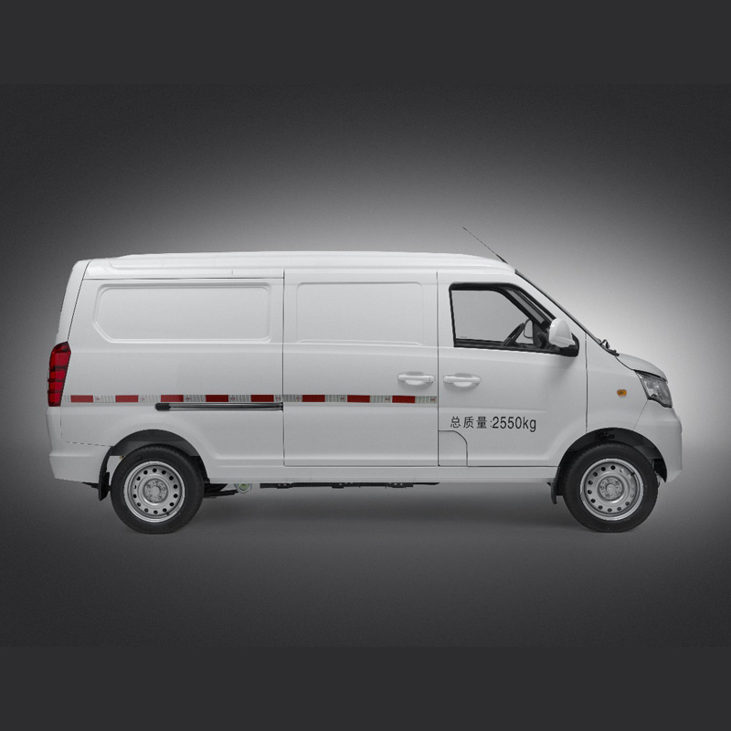Ang mga bahin sa Electric Minivan itandi usab sa ubang mga awto