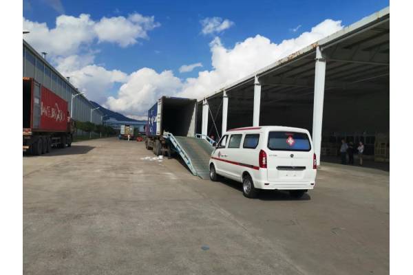 Ang bag-ong Longma M70 nga medikal nga awto nakab-ot ang mass export sa unang higayon