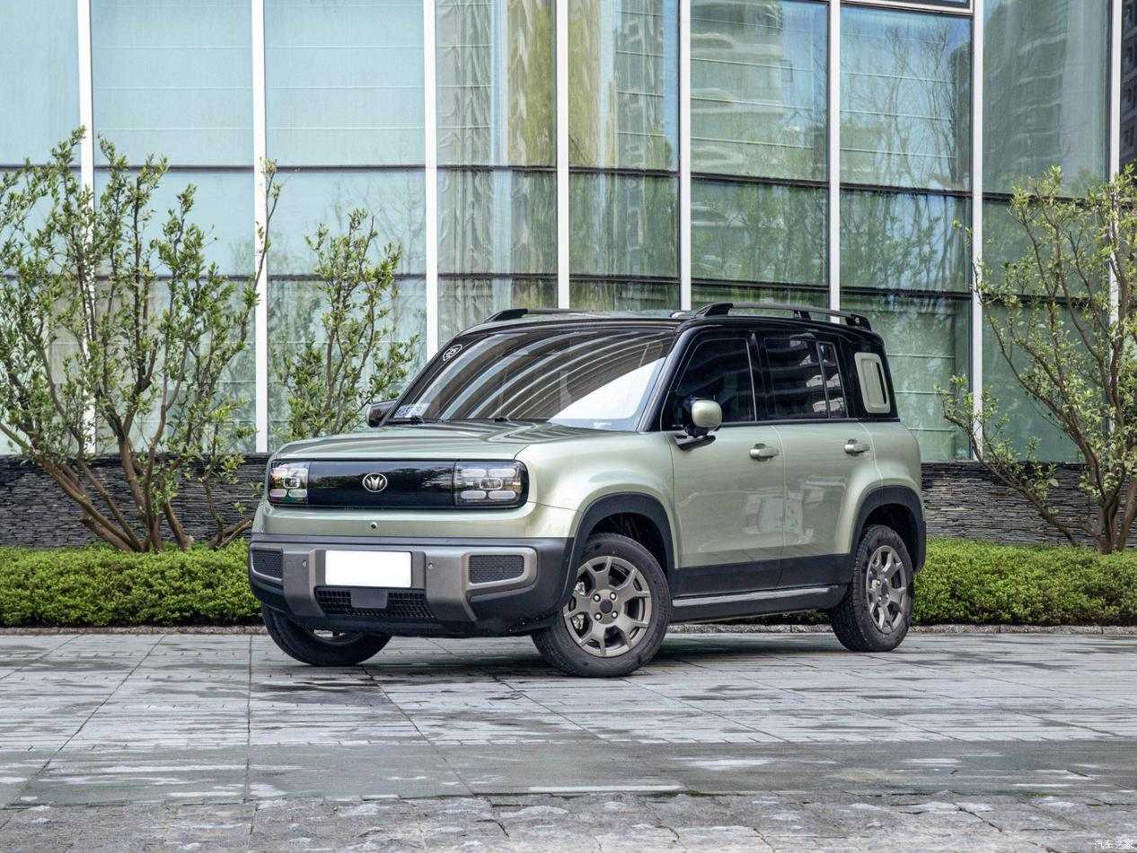Oo nga PLUS SUV